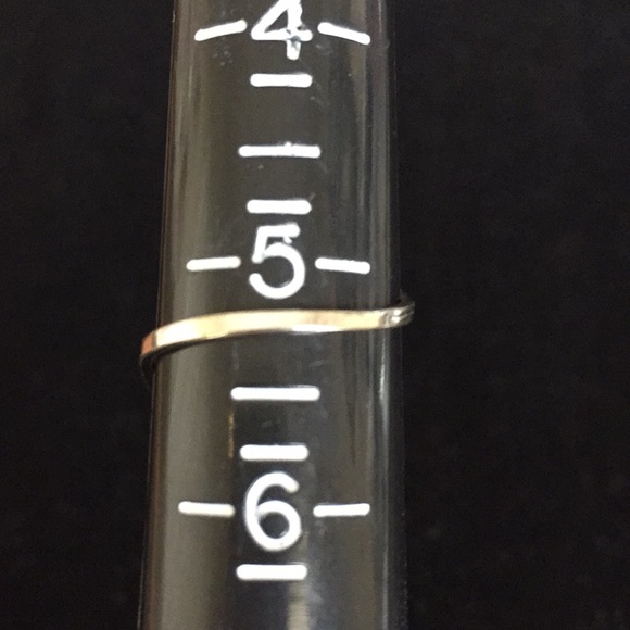 Sterling Silver Hematite Pearl Wrap Ring - Picture 7 of 9